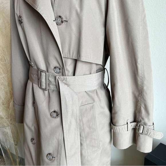 London Fog Vintage Tan Trench Coat With Zip Liner - Picture 6 of 17